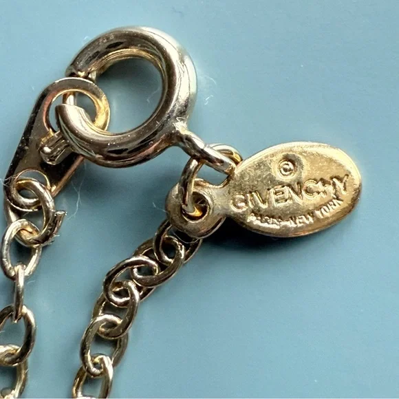 💎🎉Host Pick🎉💎 Givenchy Gold and Silver Two-Toned Sun Necklace With Logo, RARE! - Picture 6 of 10